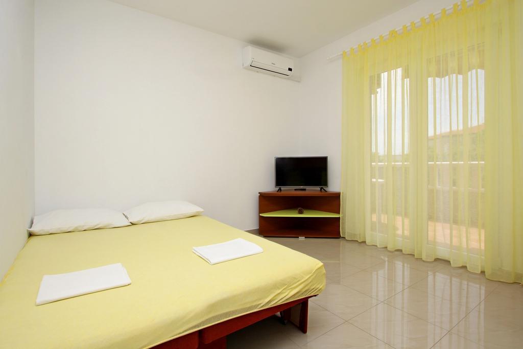Apartmani Ruza Novalja Ngoại thất bức ảnh